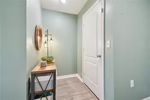 5228 New Friendship Pl, Tampa, FL 33619 - Photo 3