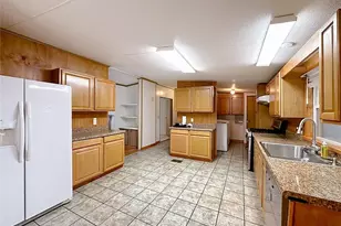 8313 NW County Rd 235, Alachua, FL 32615 - Photo 15