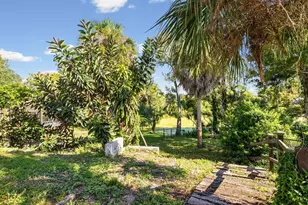 6907 Bottle Brush Dr, Port Richey, FL 34668 - Photo 37
