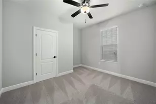 7701 Somersworth Dr, Kissimmee, FL 34747 - Photo 19