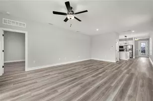 7701 Somersworth Dr, Kissimmee, FL 34747 - Photo 9