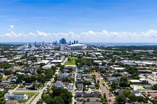 327 25th St S, Saint Petersburg, FL 33712 - Photo 41