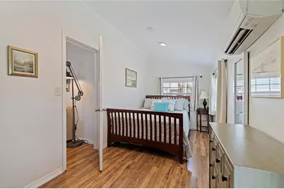 327 25th Street S, Saint Petersburg, FL 33712 - Photo 5