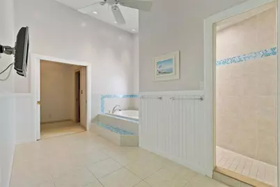 290 Bayside Drive, Clearwater Beach, FL 33767 - Photo 47
