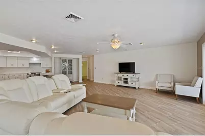 290 Bayside Drive, Clearwater, FL 33767 - Photo 25