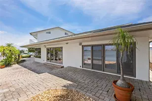 290 Bayside Dr, Clearwater Beach, FL 33767 - Photo 65