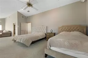 290 Bayside Dr, Clearwater Beach, FL 33767 - Photo 41
