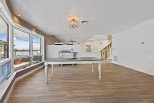 290 Bayside Dr, Clearwater Beach, FL 33767 - Photo 29