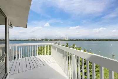 290 Bayside Drive, Clearwater Beach, FL 33767 - Photo 39