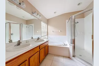 7931 Carriage Pointe Drive, Gibsonton, FL 33534 - Photo 29