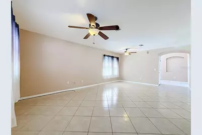 7931 Carriage Pointe Drive, Gibsonton, FL 33534 - Photo 17
