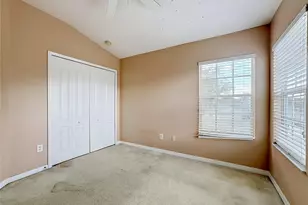 7931 Carriage Pointe Dr, Gibsonton, FL 33534 - Photo 35