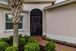 16126 Cedar Key Dr, Wimauma, FL 33598 - Photo 5