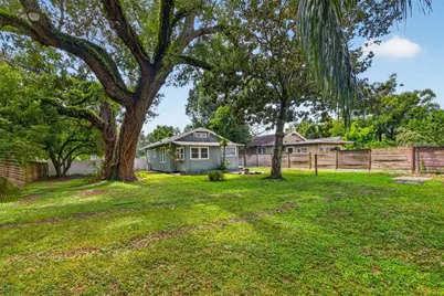 1102 E Chelsea Street, Tampa, FL 33603 - Photo 25