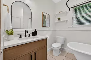 1102 E Chelsea St, Tampa, FL 33603 - Photo 21