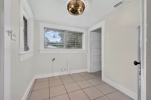 1102 E Chelsea St, Tampa, FL 33603 - Photo 23