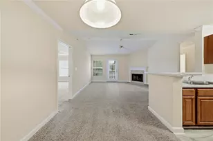 18471 Bridle Club Dr, Tampa, FL 33647 - Photo 7
