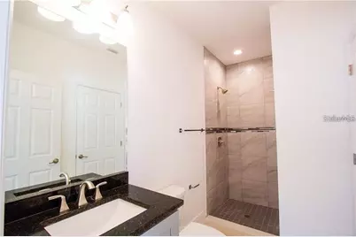 669 Lake Shore Parkway, Davenport, FL 33896 - Photo 11