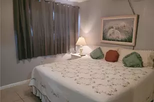 8465 W Gulf Blvd, Treasure Island, FL 33706 - Photo 15
