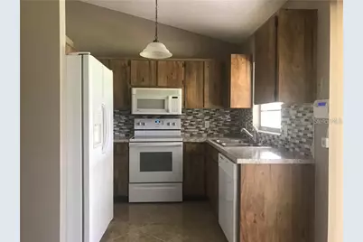 1001 Johnson Loop, Plant City, FL 33563 - Photo 5