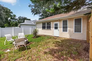 3178 Cloverplace Dr, Palm Harbor, FL 34684 - Photo 21