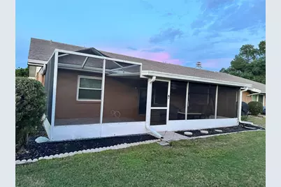 1008 Yellowbird Place, Sun City Center, FL 33573 - Photo 7