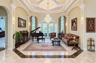 18112 Longwater Run Dr, Tampa, FL 33647 - Photo 5