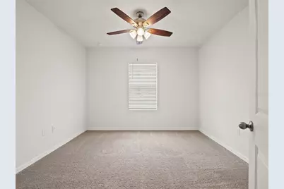 30480 Summer Sun Loop, Wesley Chapel, FL 33545 - Photo 25