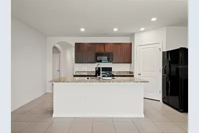 30480 Summer Sun Loop, Wesley Chapel, FL 33545 - Photo 13