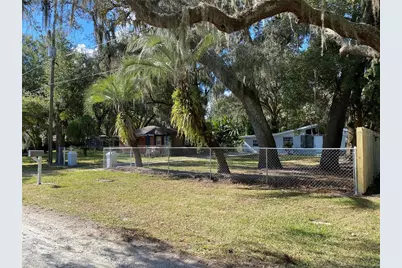 4409 Plum Street, Zephyrhills, FL 33542 - Photo 5
