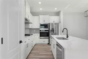 7673 Somersworth Dr, Kissimmee, FL 34747 - Photo 5