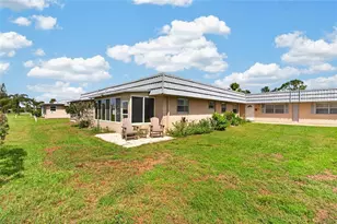 1802 Bedford Terrace, Sun City Center, FL 33573 - Photo 37