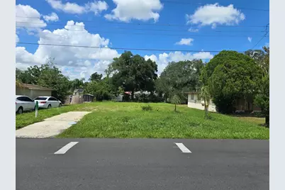 8714 N Hyaleah Road, Tampa, FL 33617 - Photo 3