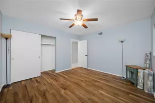2258 World Pkwy Blvd W, Clearwater, FL 33763 - Photo 29
