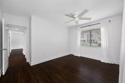 2121 W Farwell Drive, Tampa, FL 33603 - Photo 25