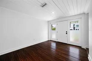2121 W Farwell Dr, Tampa, FL 33603 - Photo 7