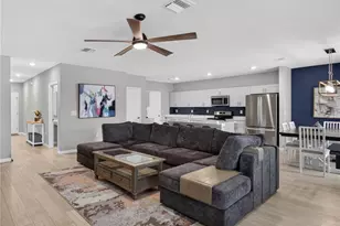 7860 Peace Lily Ave, Wesley Chapel, FL 33545 - Photo 11