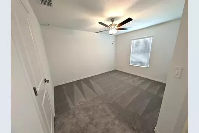 36367 Camp Fire Terrace, Zephyrhills, FL 33541 - Photo 17