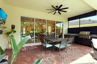 5057 Lake Overlook Ave, Bradenton, FL 34208 - Photo 5