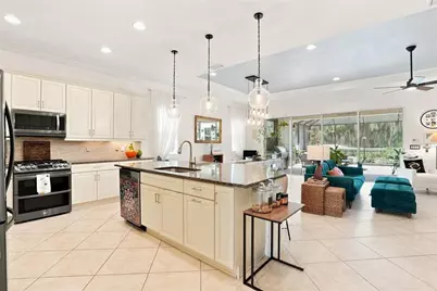 5057 Lake Overlook Avenue, Bradenton, FL 34208 - Photo 21