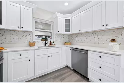 4021 W Cass Streets, Tampa, FL 33609 - Photo 13