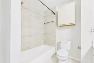 8513 Lucuya Way, Temple Terrace, FL 33637 - Photo 11