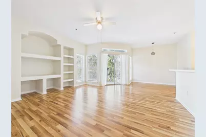 8513 Lucuya Way #308, Temple Terrace, FL 33637 - Photo 9