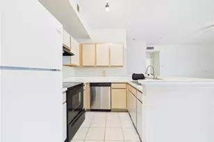 8513 Lucuya Way, Temple Terrace, FL 33637 - Photo 21