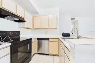 8513 Lucuya Way, Temple Terrace, FL 33637 - Photo 5