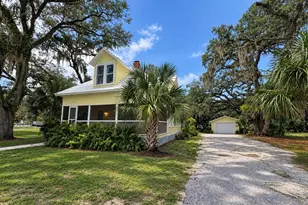 224 Albert St, Dunedin, FL 34698 - Photo 5