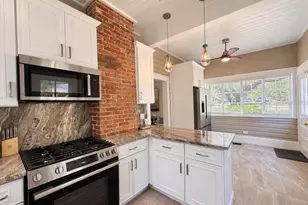 224 Albert St, Dunedin, FL 34698 - Photo 7