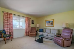 1411 N Pebble Beach Blvd, Sun City Center, FL 33573 - Photo 7