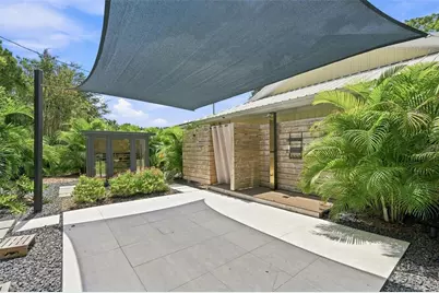 10113 Lindelaan Drive, Tampa, FL 33618 - Photo 45