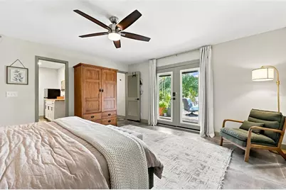 10113 Lindelaan Drive, Tampa, FL 33618 - Photo 19